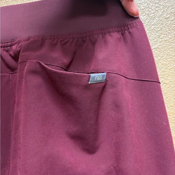 Figs Maroon Relaxed Fit Scrub Pants - Picture 3 of 7